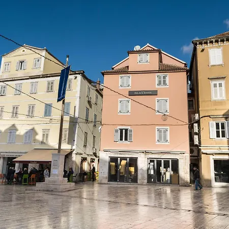 Daire Duplex With Terrace In The Centar *