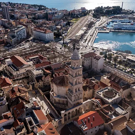 Duplex With Terrace In The Centar Διαμέρισμα