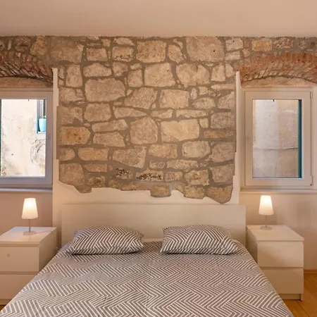 Appartamento Duplex With Terrace In The Centar *