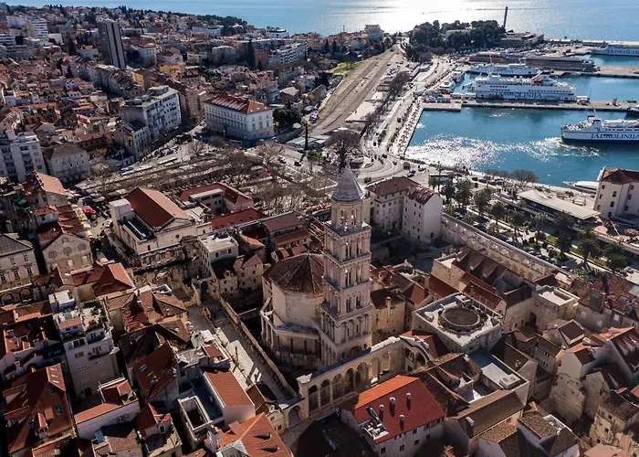 Duplex With Terrace In The Centar 公寓